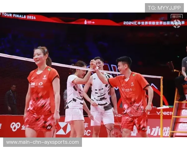 世界羽联总决赛惨烈开打，名将全力死磕