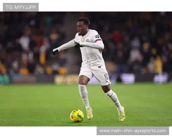 切尔西快速传导拉开防线