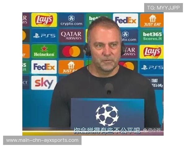 劳塔罗禁区混战中抢到关键点