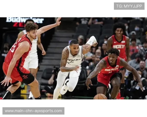 申京脚步细腻连连得手,休城内线发力拉开