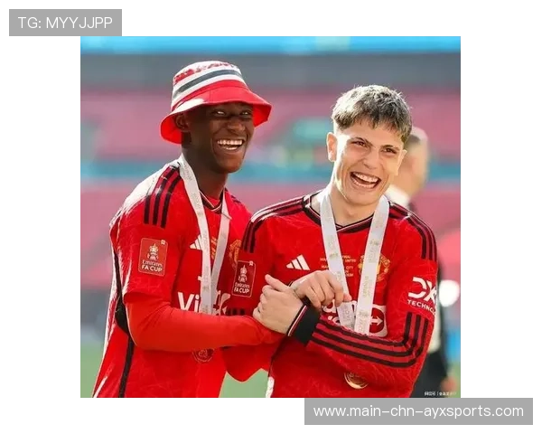 曼联青训迎来高峰，年轻球员有望一飞冲天